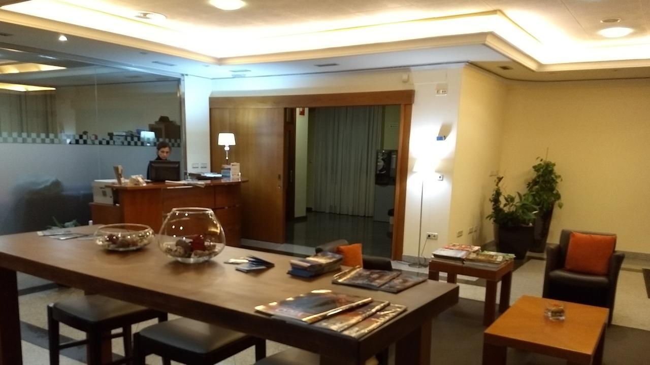Hotel Avion By Bossh Hotels ヴィーゴ エクステリア 写真