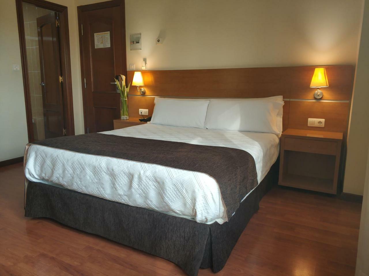 Hotel Avion By Bossh Hotels ヴィーゴ エクステリア 写真